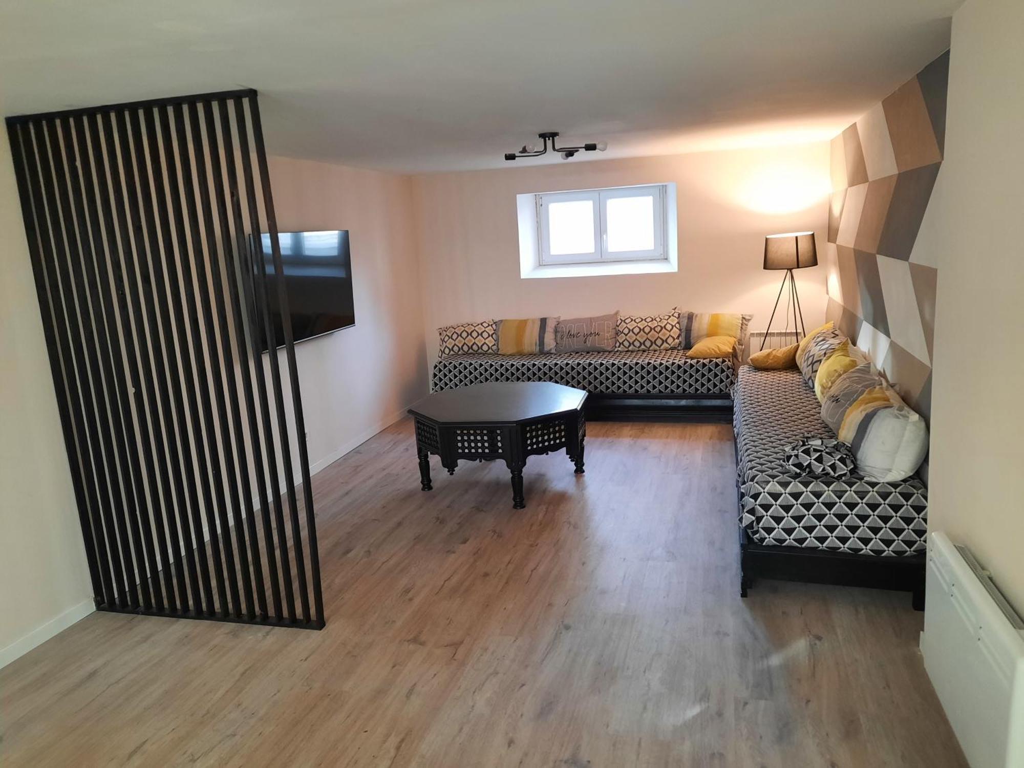 Belle Suite Privative Centre Vesoul Exterior photo